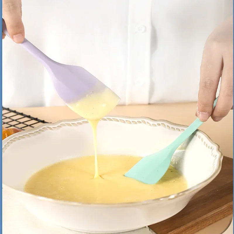 New Silicone cream spatula Non-stick butter spatula Heat-resistant kitchen baking tools DIY cake baking tools Ice Cream tools